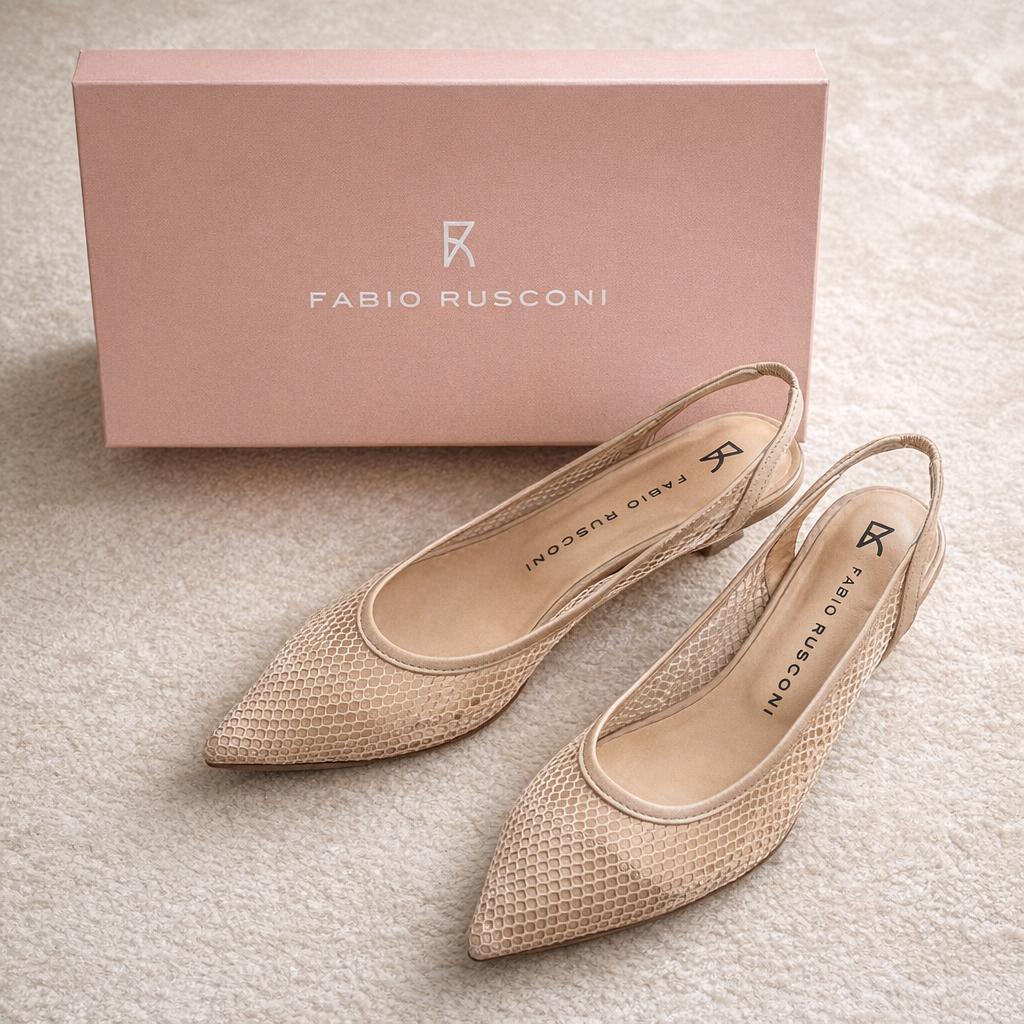 美品箱付✨ファビオルスコーニ メッシュパンプス 36ベージュ ポイン