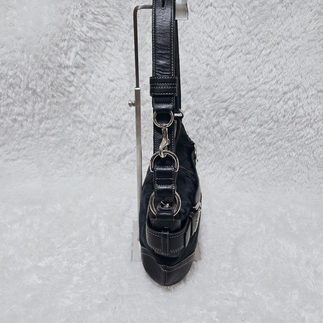 COACH シグネチャー ワンショルダーバッグ 黒 F07077 - メルカリ