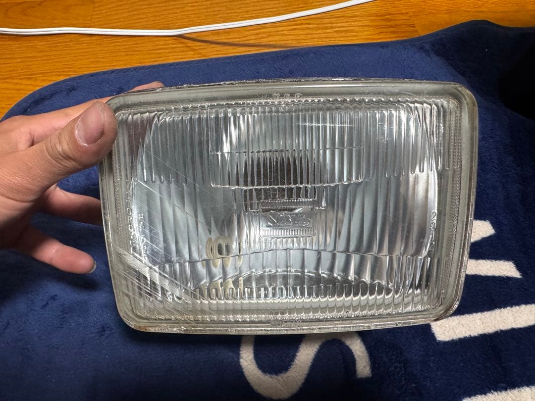 cbr400f 純正ヘッドライト 角目ヘッドライト 当時物 CBR400F ヘッドライト 純正 角 - メルカリ
