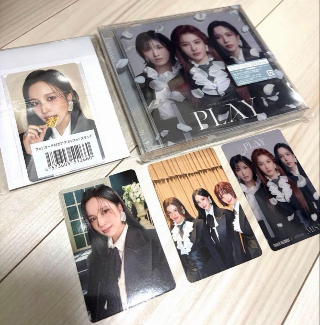 MISAMO 「PLAY」 初回限定版B トレカ付き MINA - メルカリ