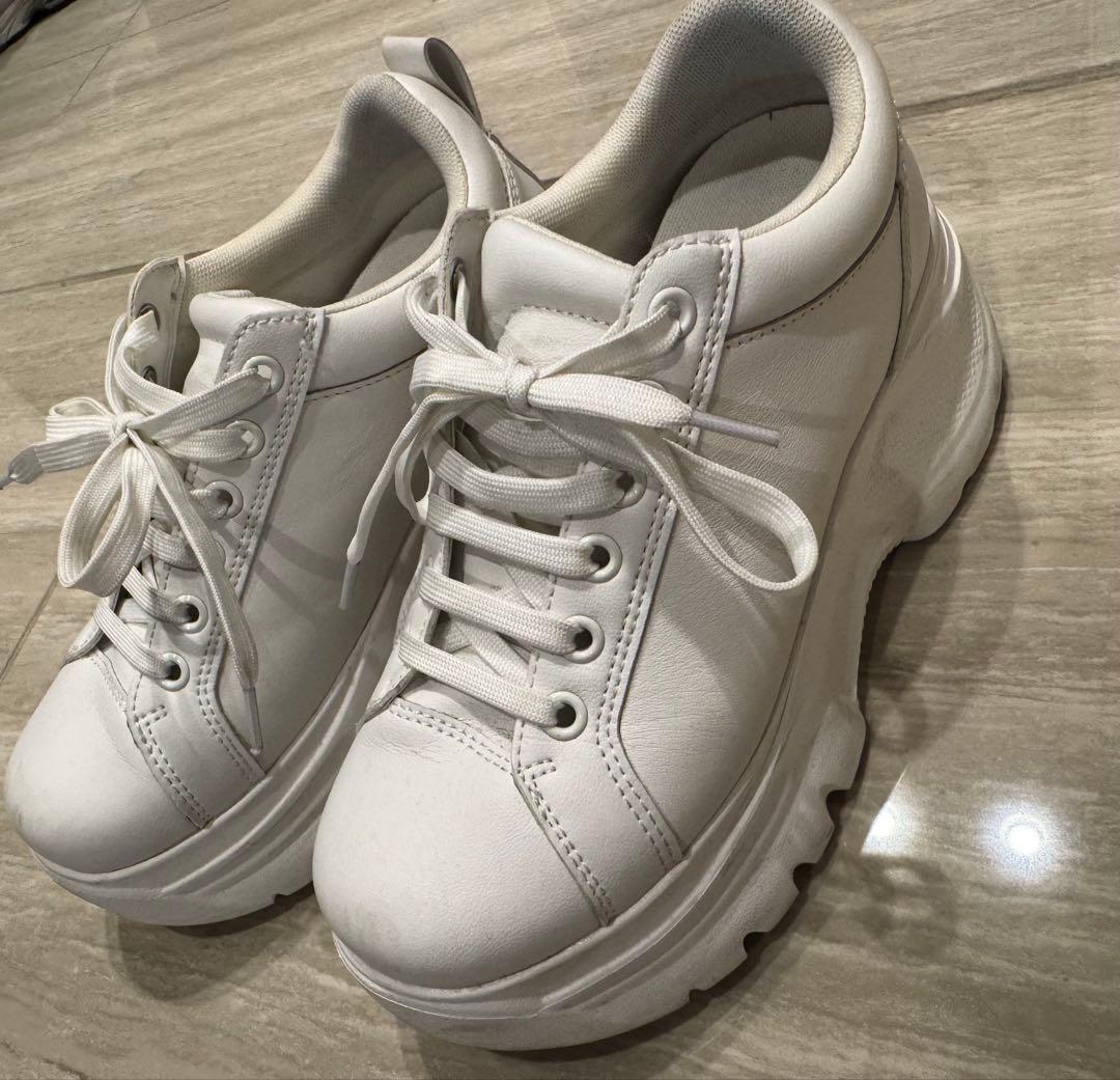 鈴木亜美さんプロデュース 厚底ホワイトスニーカー S - メルカリ