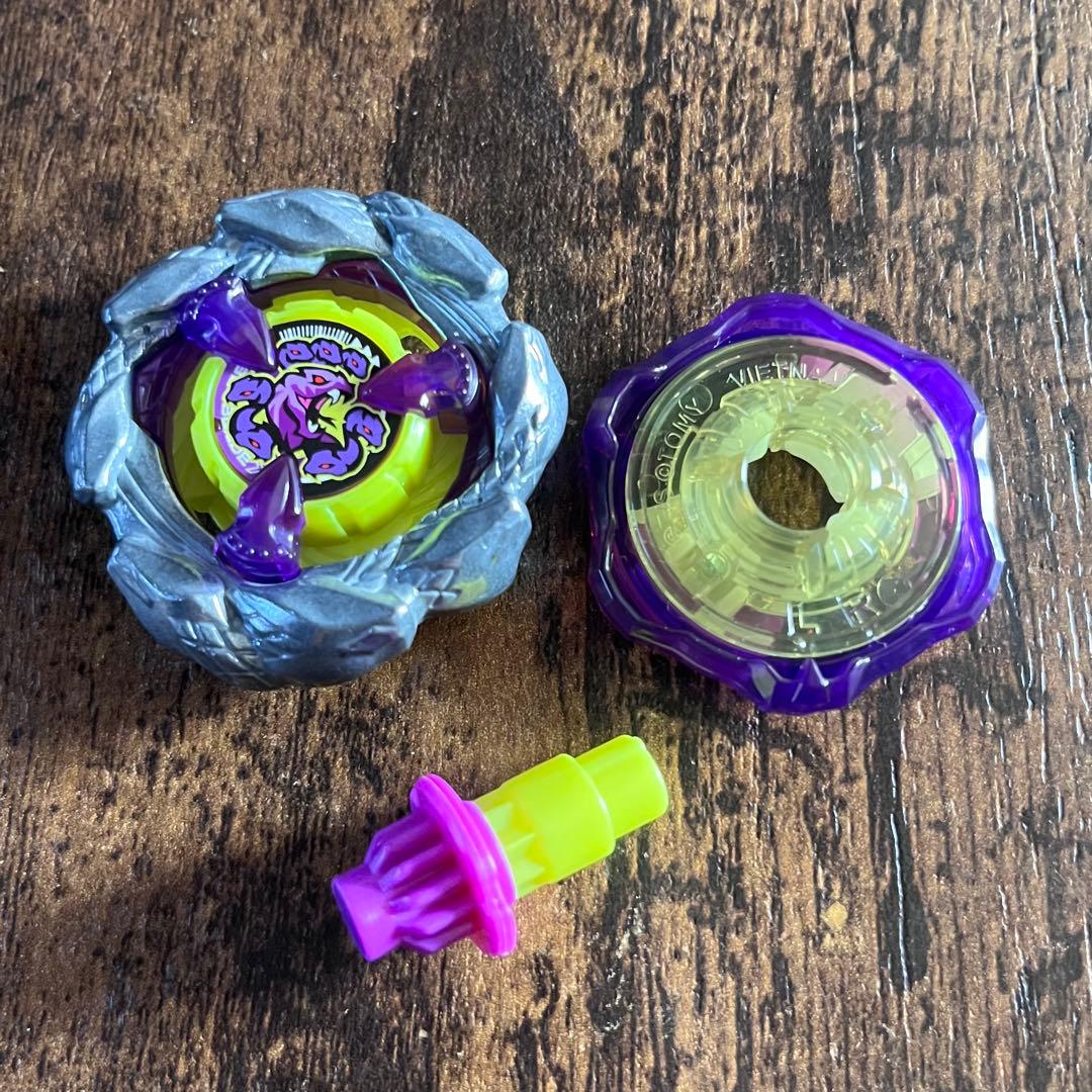 【限定新品】オロチクラスタ6-60LF ベイブレードX た3 限定新品】オロチクラスタ6-60LF ベイブレードX た3 - メルカリ