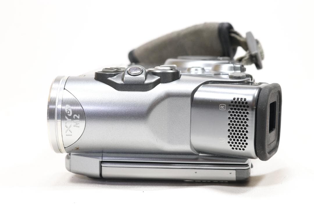 美品】 Canon miniDV ビデオカメラ IXY dv M2 動作確認済 - メルカリ