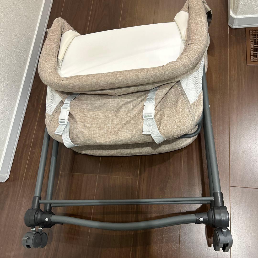 UBRAVOO ベビーベッド ゆりかご ベビーラック 折りたたみ (ベージュ) Amazon.co.jp: UBRAVOO ベビーベッド ゆりかご 折りたたみ 組み立て
