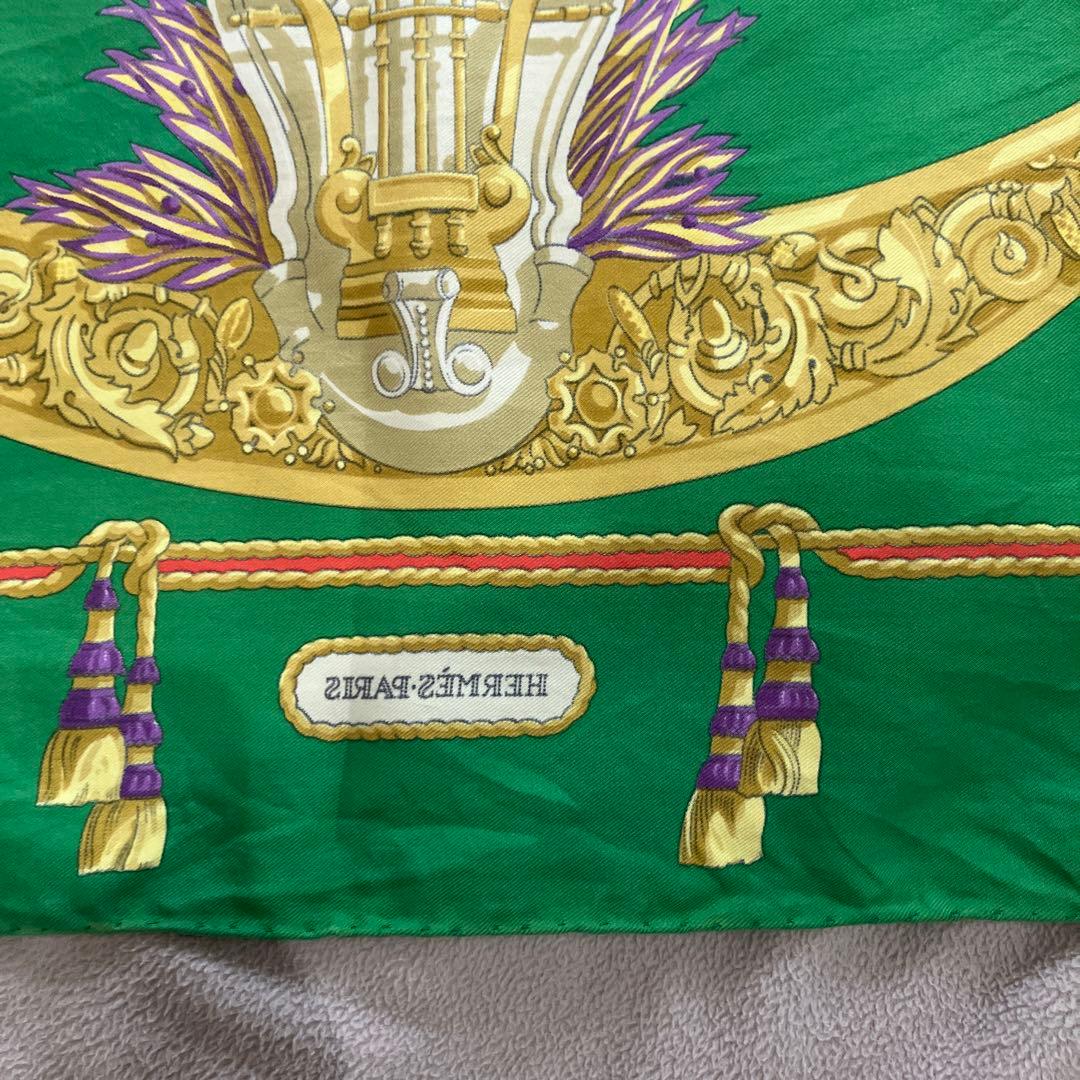 エルメス/カレ90/シャルル・ガルニエへの賛辞/HERMES/スカーフ/緑