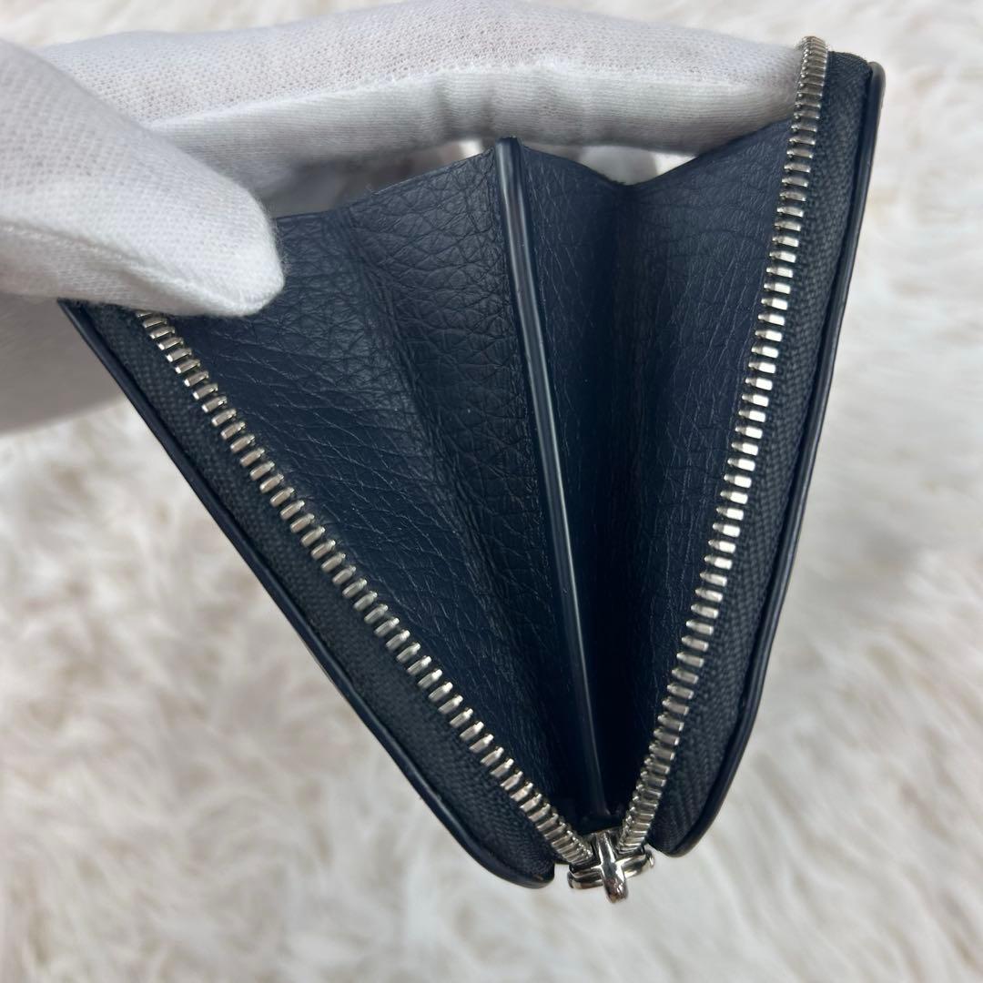 【現行美品】カミーユフォルネ 長財布 ラウンドジップ マリーン シュリンク シボ