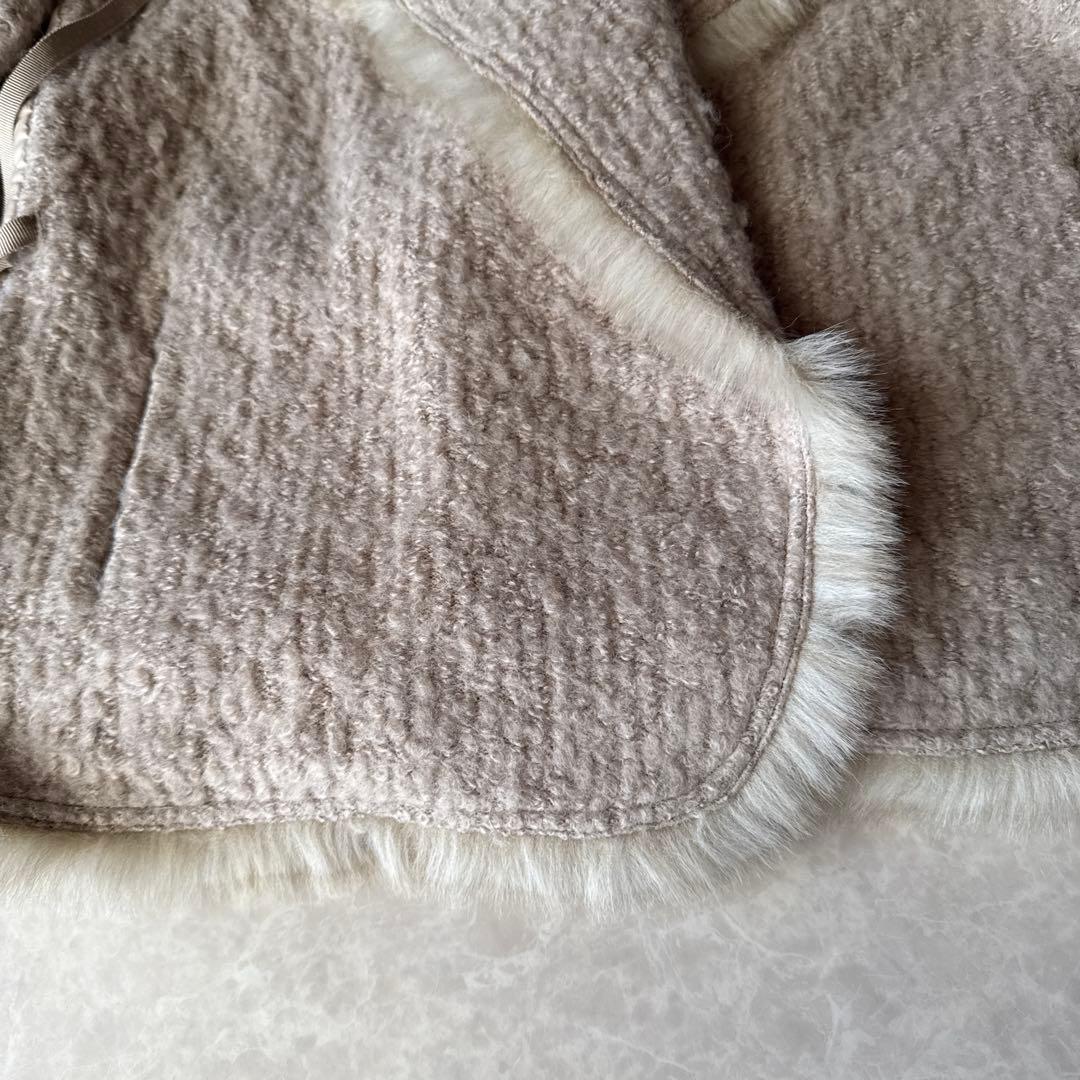 ダーマコレクシン 背中ダウンジャケット？カーディガン ベージュカラー