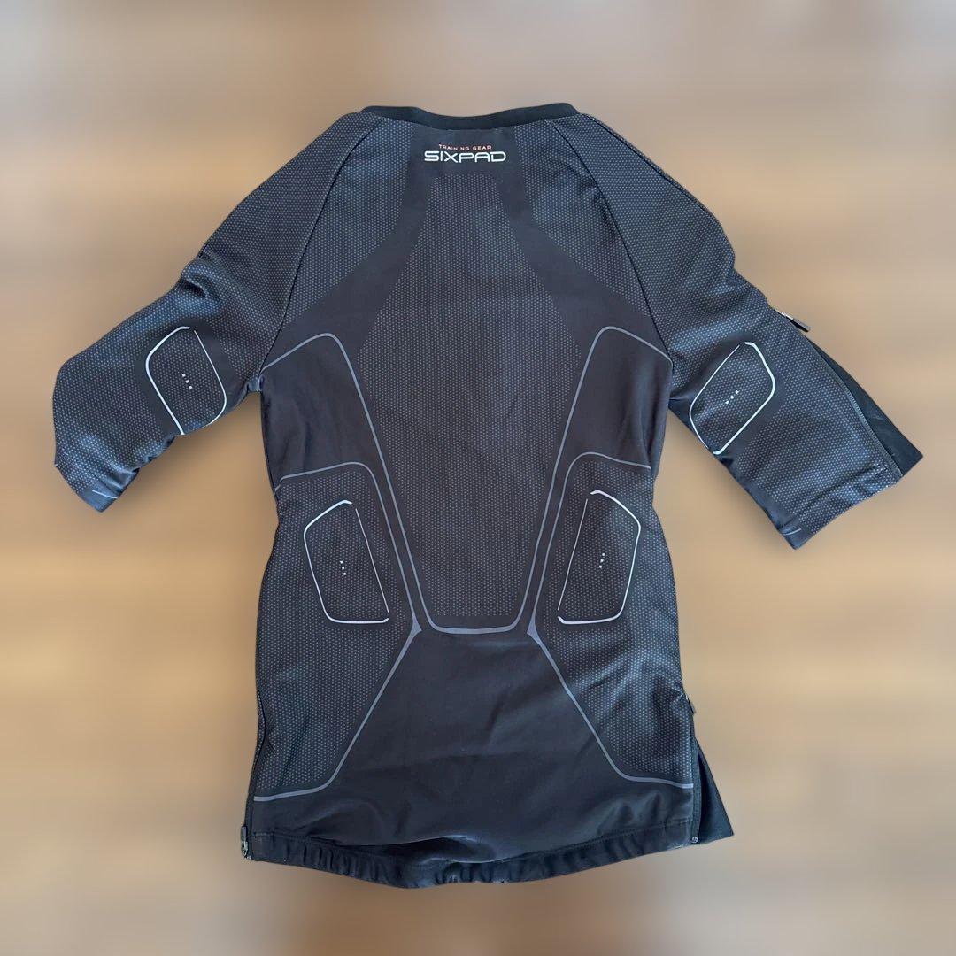 SIXPAD トレーニングウェア 半袖・ショートパンツセット