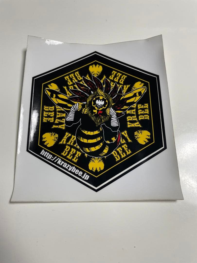 KRAZY BEE 山本キッド ステッカー - メルカリ