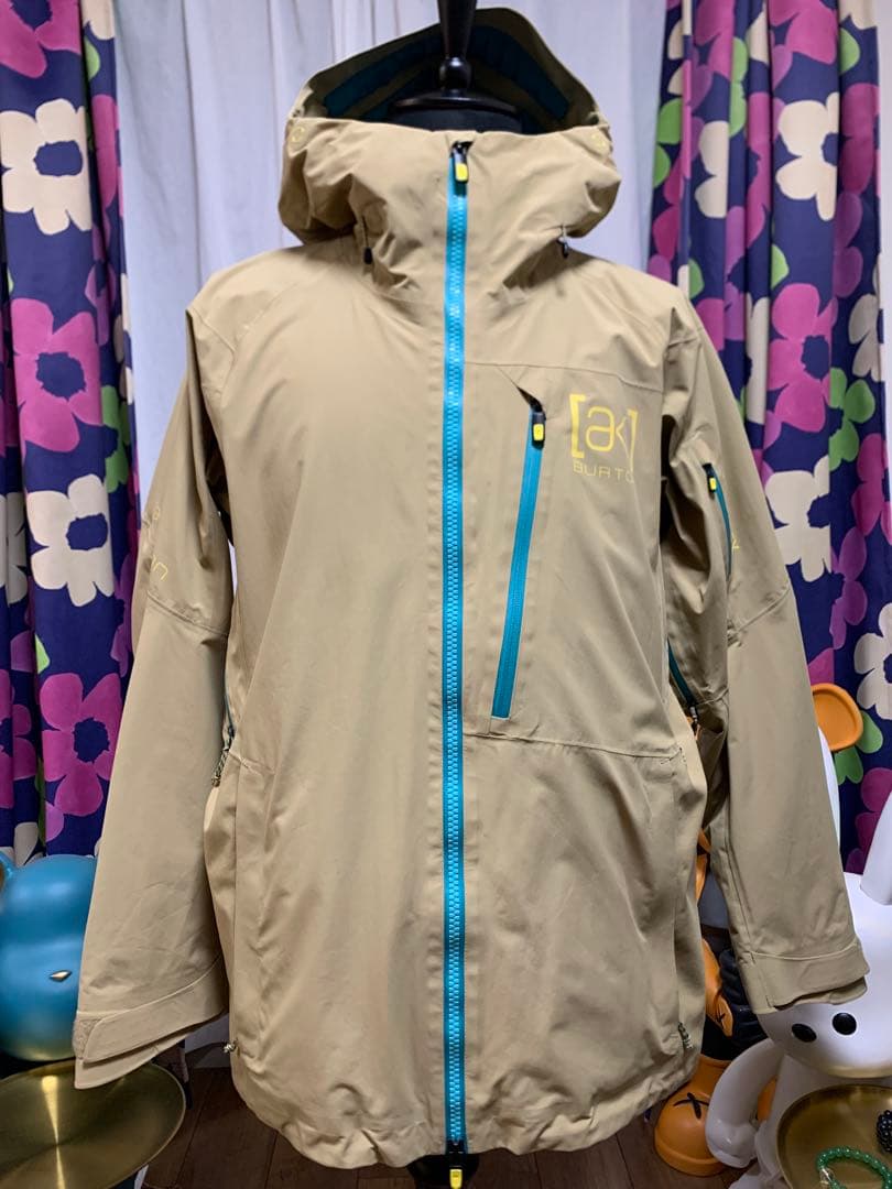 美品BURTON ak gore-tax Jacket BURTON（バートン） ○ [ak] GORE-TEX HELITACK 2L STRETCH JKT TRUE