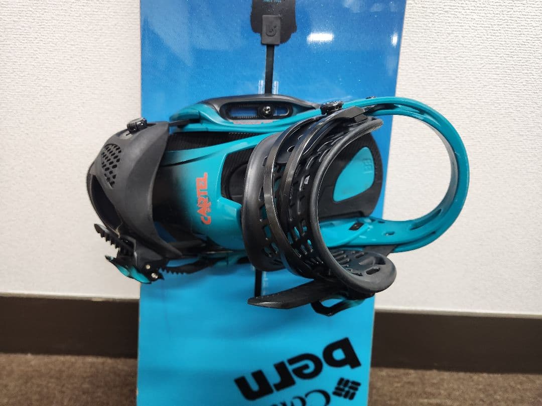 Red Bull Columbia bern スノーボード 153㎝ - メルカリ