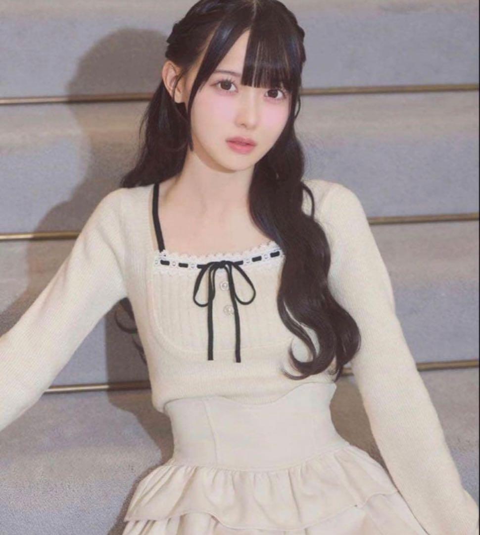 ミシェルマカロン リボンリブニットトップス ホワイト - メルカリ