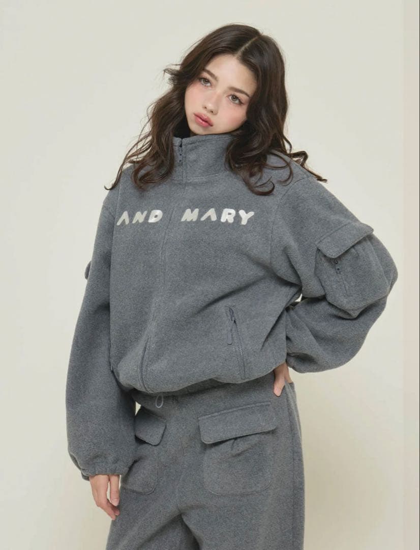 andmary Mary logo fleece jacket gray - メルカリ