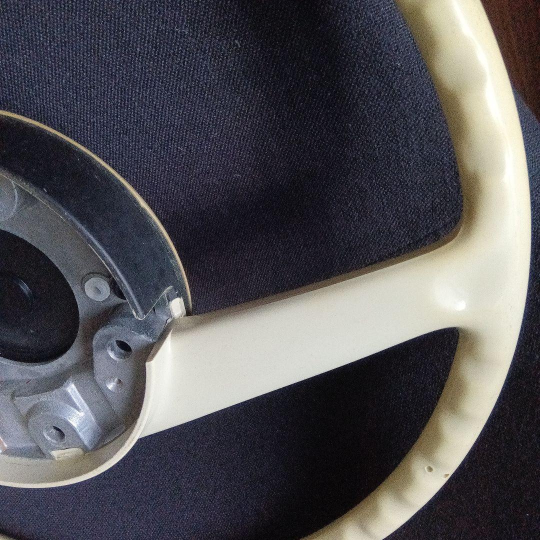 t*4様 メルセデス・ベンツ 　ホワイトステアリング 　縦目