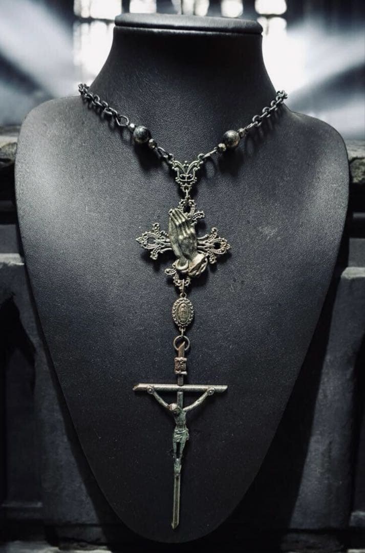 ☆1点物☆ジャンポールゴルチエ☆祈りプレイングハンズロザリオクロス