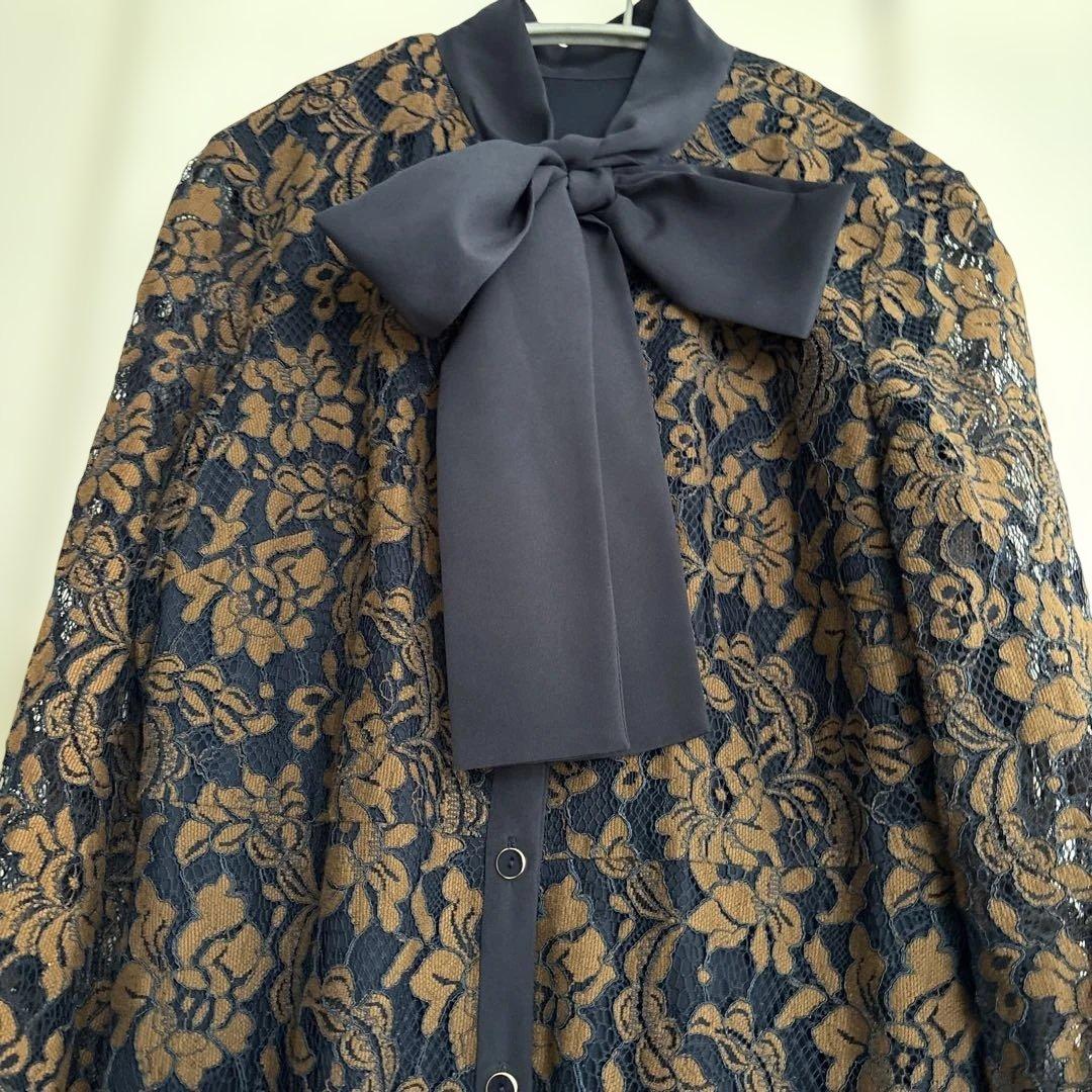 ネイビーゴールド花柄レースドレス 花柄刺繍レースドレス(ネイビー)H1-402NA-M | OTONA DRESS