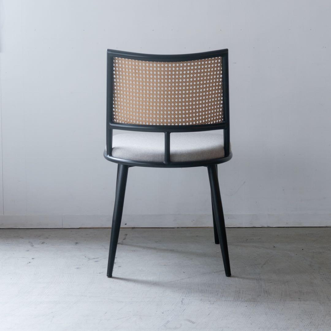 ダイニングチェア グレ　ラタン調