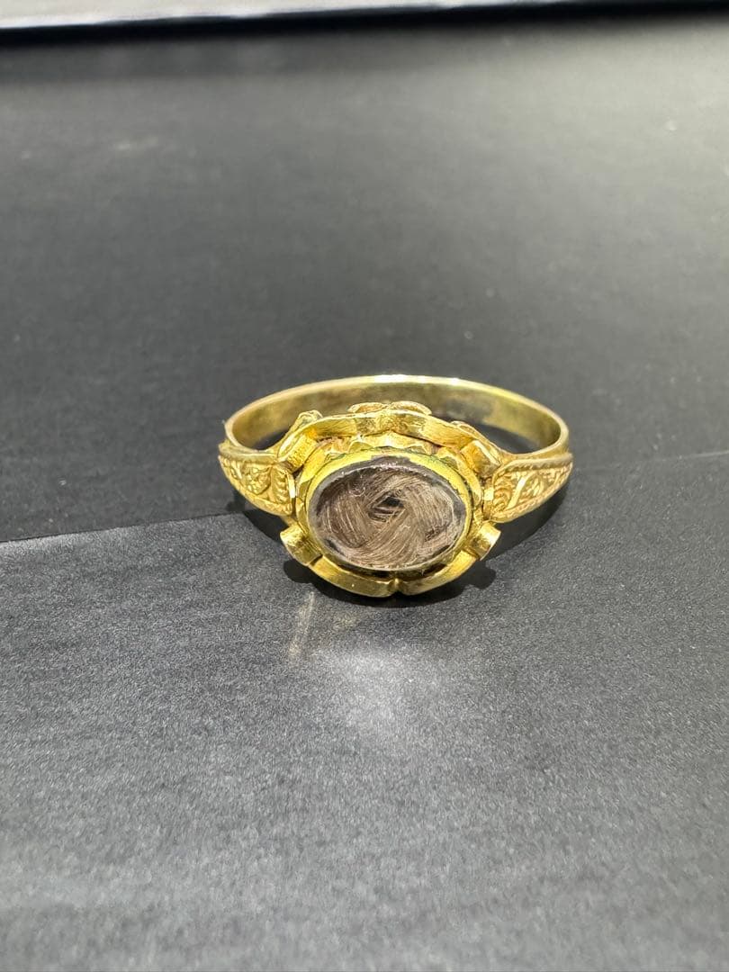 【本日限定価格】英国イギリス　アンティークモーニングリング　9ct アンティークジュエリー イギリス アンティーク バーミンガム 1832