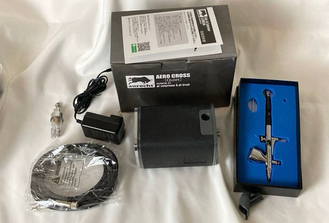 AERO CROSS 静音コンプレッサー、エアブラシセット AUQCM-21 - メルカリ