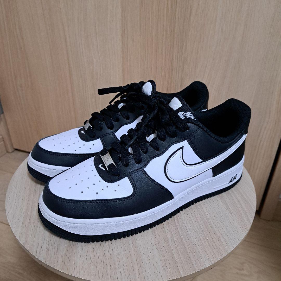 Nike Air Force 1エアフォース1 ブラック/ホワイト パンダ - メルカリ