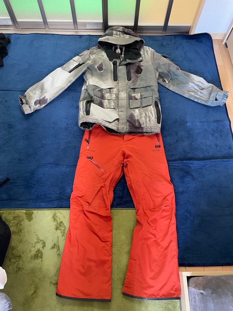 スキー・スノーボード ウェア　VOLCOM VOLCOM（ボルコム） 24-25 VOLCOM LONGO GORE-TEX JACKET ロンゴ