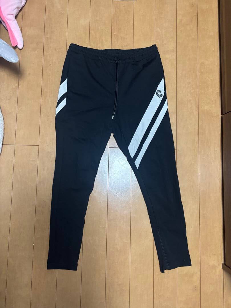 CRONOS ブラック ジョガーパンツ ストライプ - メルカリ