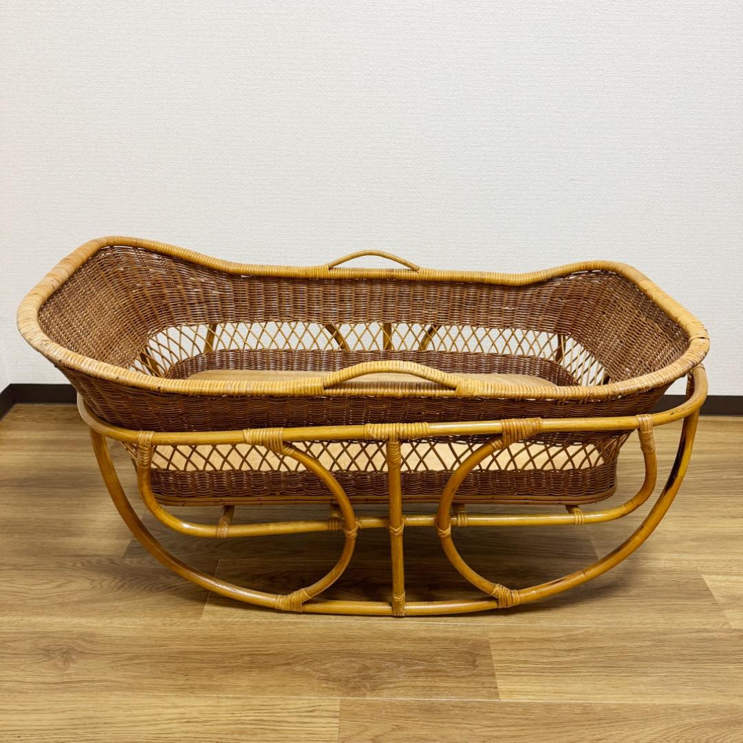 ラタン 籐 ベビーベッド レトロ 昭和 ゆりかご - メルカリ