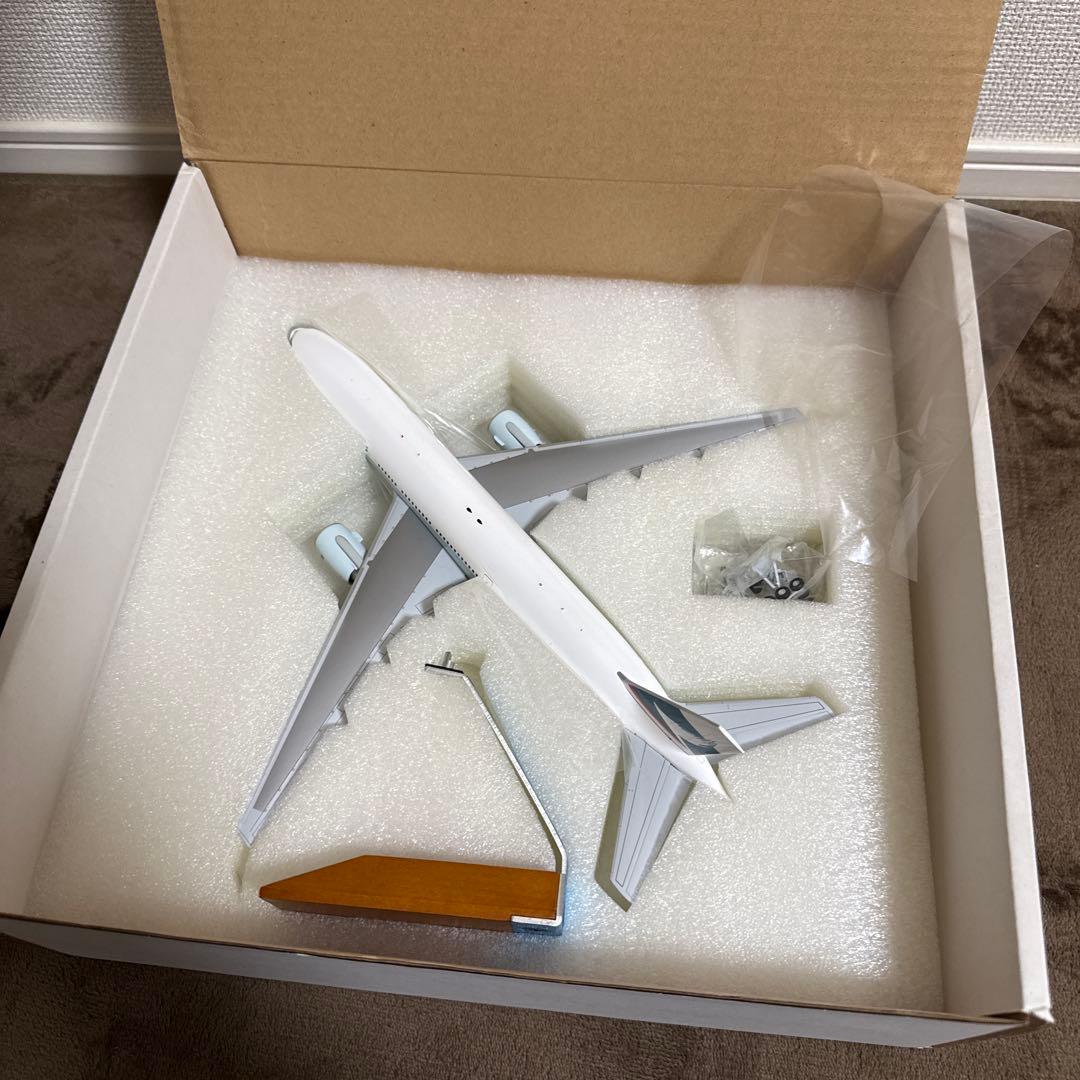 1/200 777-200 キャセイパシフィック航空
