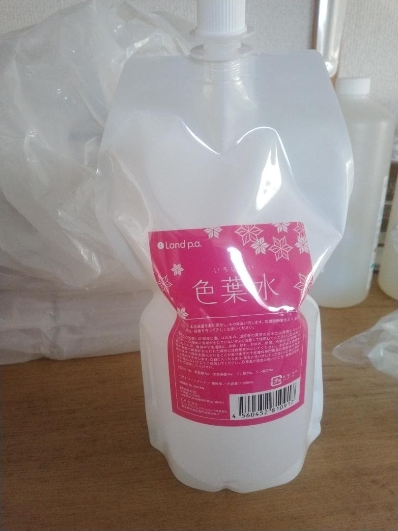 香草カラー 色葉水 ヘアカラー用 1L　6個 楽天市場】「香草カラー色葉」専用溶き水 色葉水 1000ml : COLOR STORY