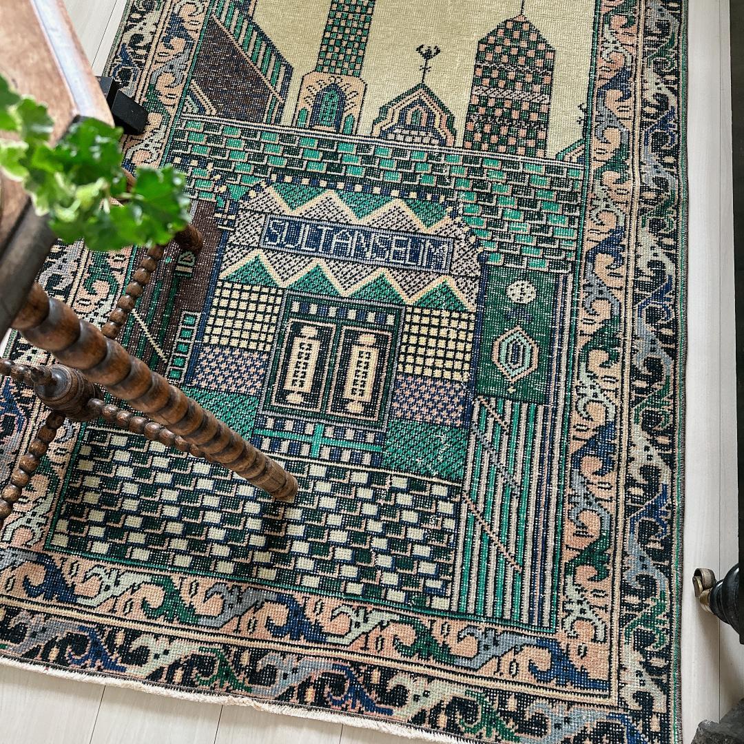 トルコ ヴィンテージラグ A1 レア イエロー グリーン ネイビー ピンク