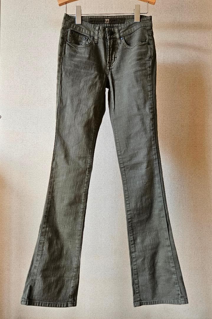 新品 マリテフランソワジルボー カーキ ブーツカットデニム 伸縮性