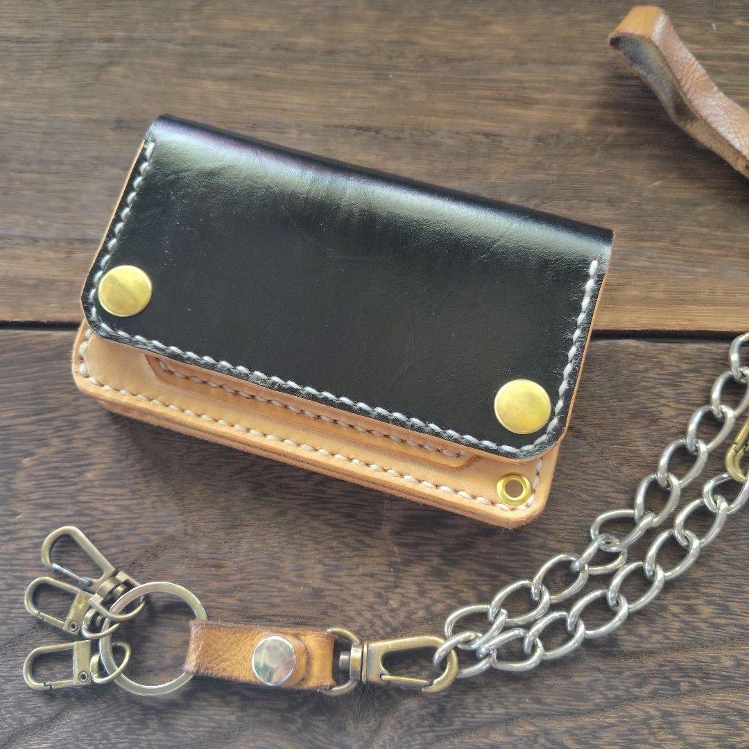 ミドルサイズ トラッカーウォレット 手染め 黒×ナチュラル 薔薇 ミドルサイズ トラッカーウォレット 手染め 黒猫 ブラックニャンコ