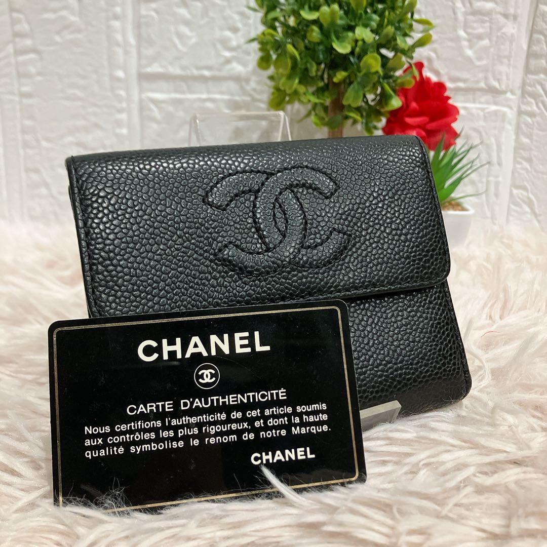 ！美品！ CHANEL キャビアスキン ココ マトラッセ 3つ折り 財布