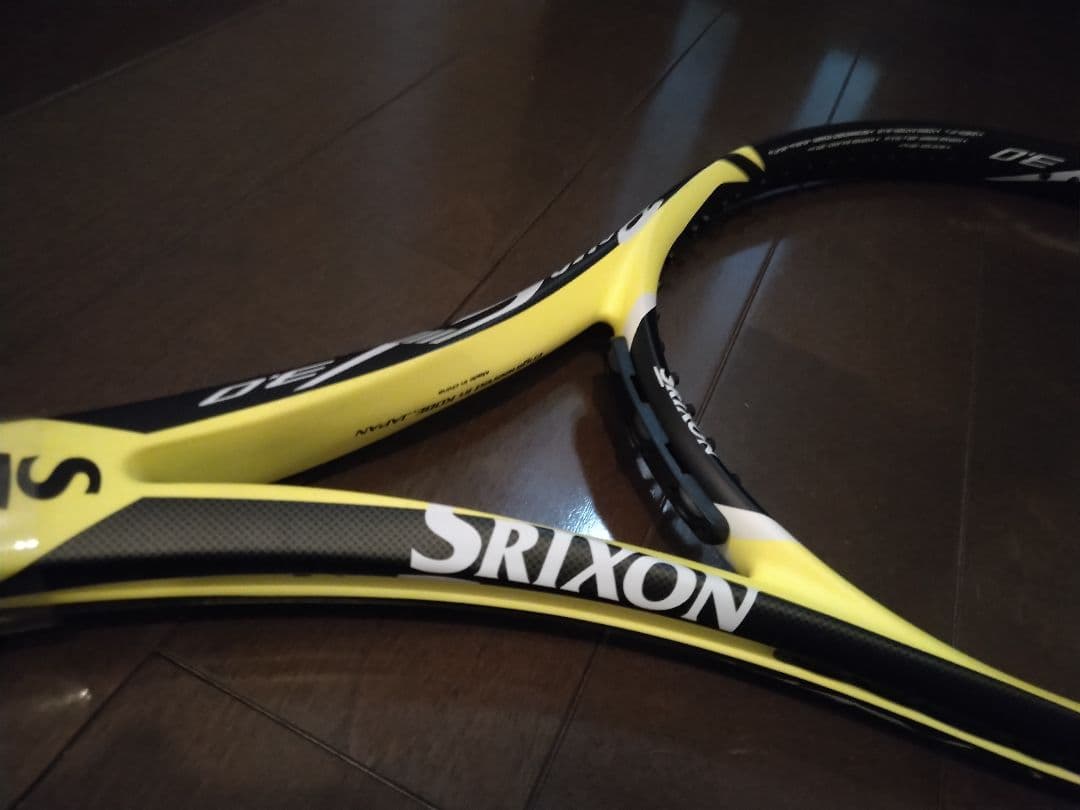 未使用！SRIXON REVO CV3.0 硬式用テニスラケット