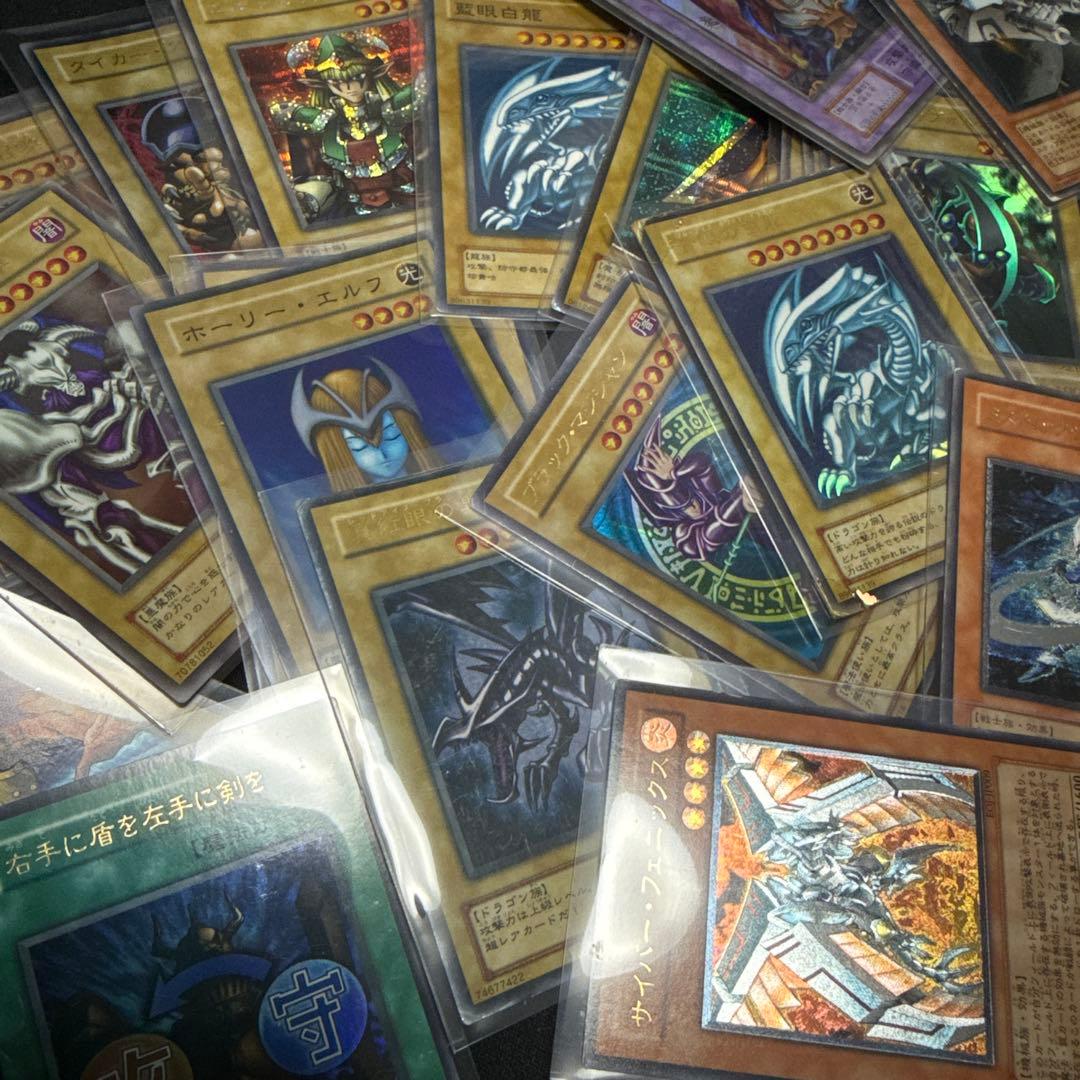 ジャンク】遊戯王初期2期まとめ 青眼 真紅眼 ブラックマジシャン