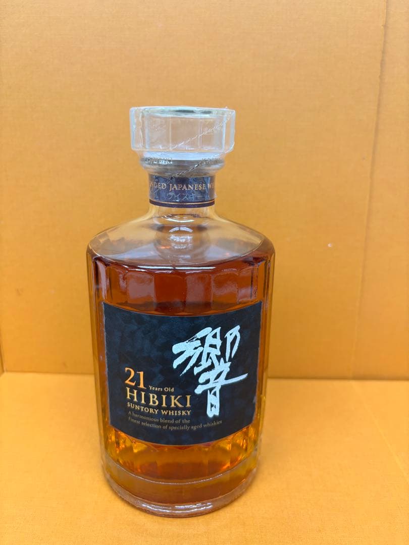 サントリー 響21年 HIBIKI 700ml 43％ 未開詮古酒 箱無し - メルカリ