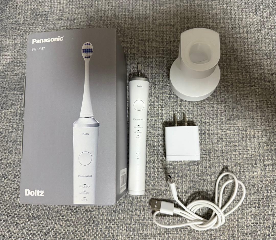 Panasonic ドルツ EW-DP37-W 電動歯ブラシ本体 概要 音波振動ハブラシ(電動歯ブラシ) ドルツ EW-DP37 | オーラルケア