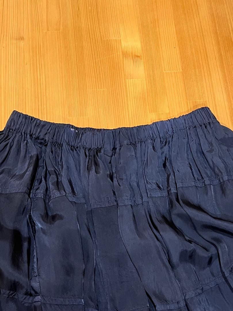 美品tricot COMME des GARCONS ネイビーギャザースカートF - メルカリ