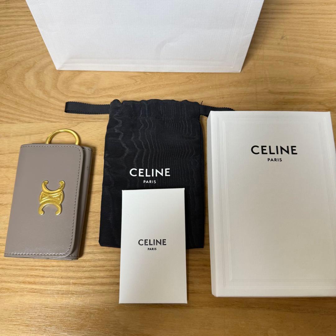 CELINE グレー レザー キーケース 中古・古着通販】CELINE (セリーヌ) キーケース グレー｜ブランド