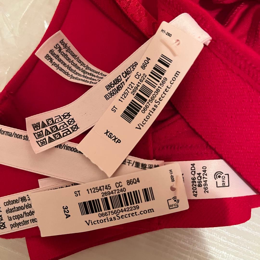 【残１】【３２Ａ／ＸＳ】ブラ＆パンティセット Victoria's Secret