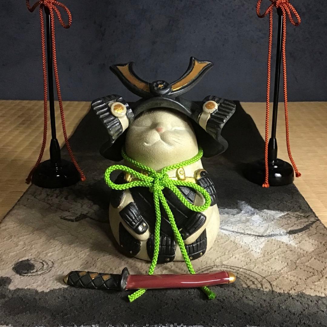 猫武将∠(｀∇´)ゝ白猫(中) 黒甲冑　黒兜　② 猫武将∠(｀∇´)ゝ白猫(中) 黒甲冑 黒兜 ② 猫武将∠(｀∇´)ゝ白猫(中