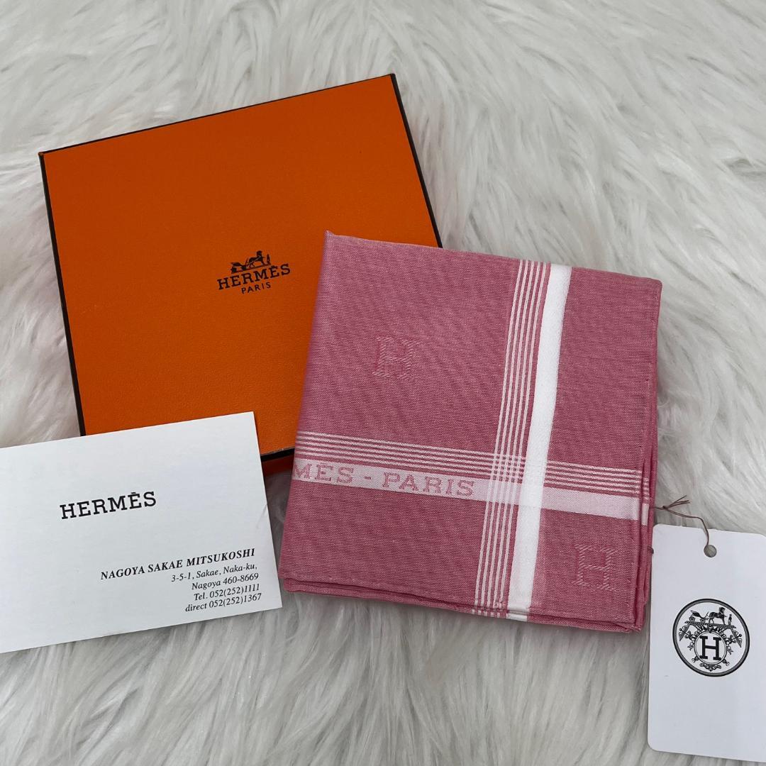 新品タグ箱付き✨エルメス ハンカチ ハンカチーフ　HERMES　ピンク 楽天市場】【新品】エルメス HERMES ハンカチーフ ハンカチ