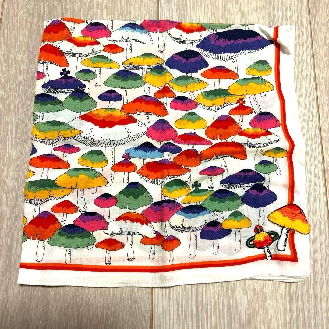 ヴィヴィアンウエストウッド ハンカチ きのこ vivienne westwood