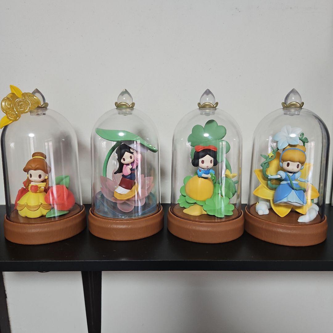 52toysディズニープリンセス ドームライト型フィギュア 4体セット
