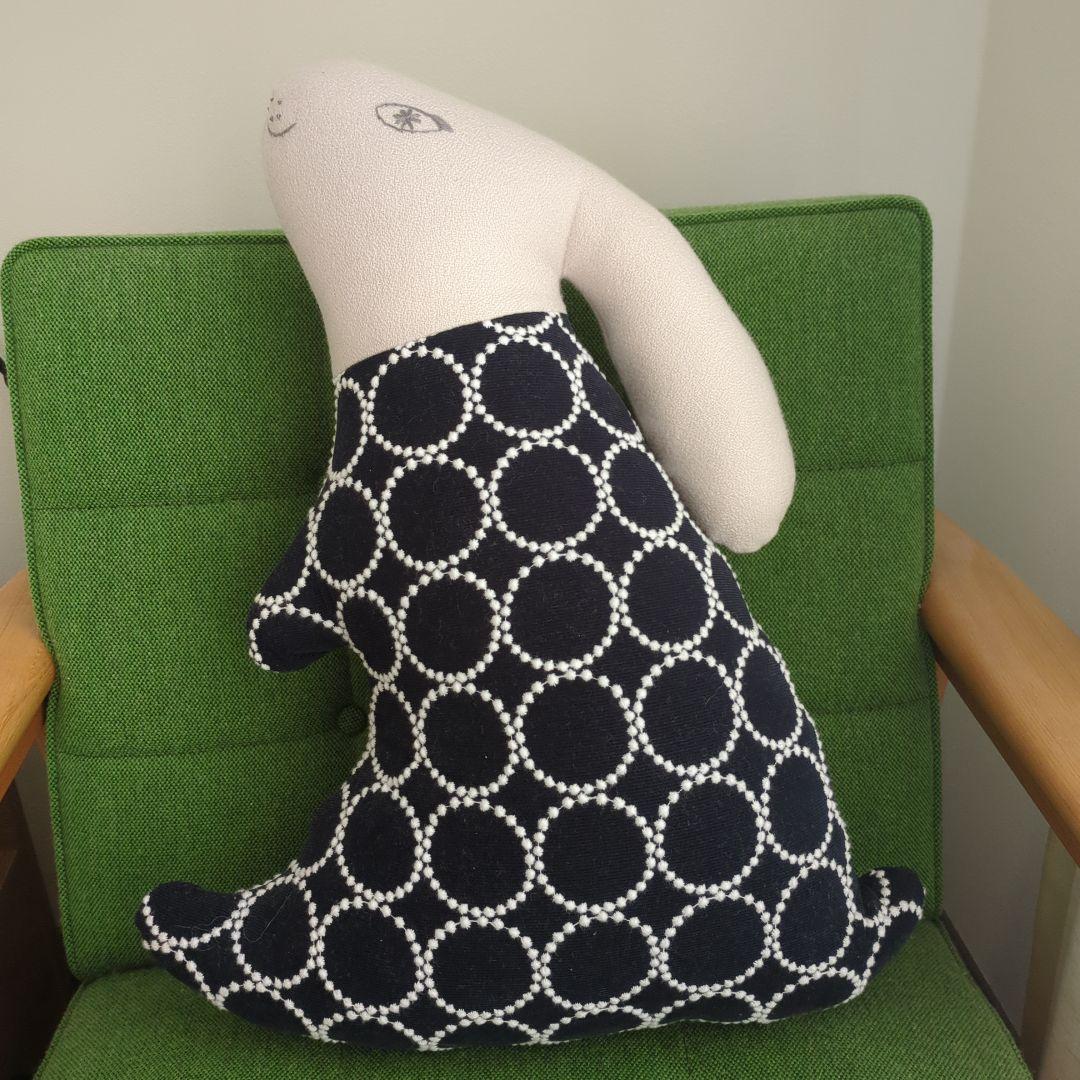 ミナペルホネン うさぎクッション - メルカリ