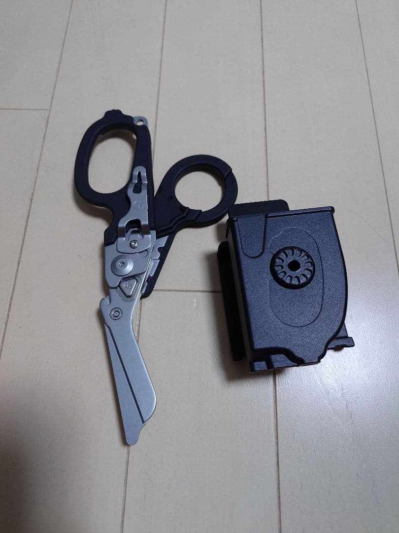 LEATHERMAN RAPTOR レザーマン ラプター レスキューシザー Amazon.co.jp: LEATHERMAN (レザーマン) RAPTOR RESCUE ラプター
