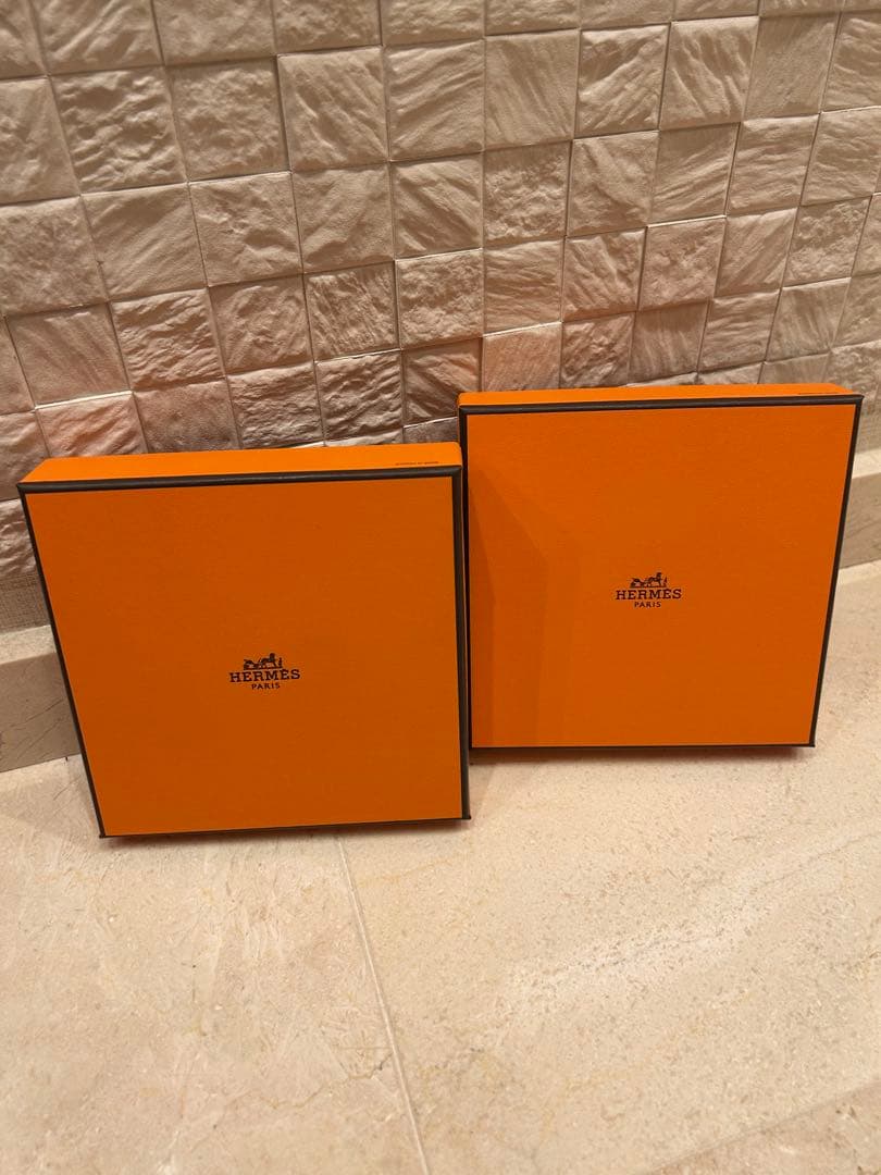 HERMES オレンジ ギフトボックス 2個セット - メルカリ