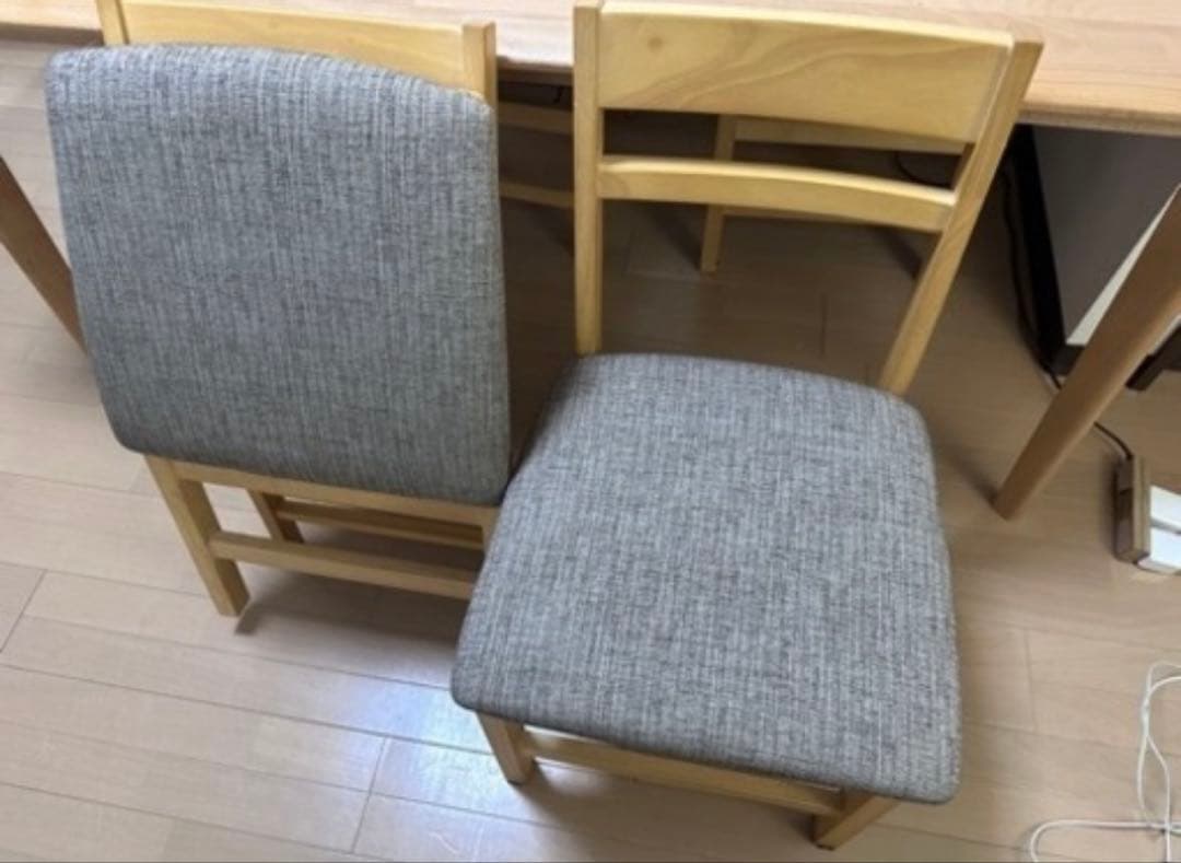 タンスのゲン ダイニングチェア　2脚セット 天然木 美品 タンスのゲン ダイニングチェア 2脚セット ダイニングチェアー 天然木