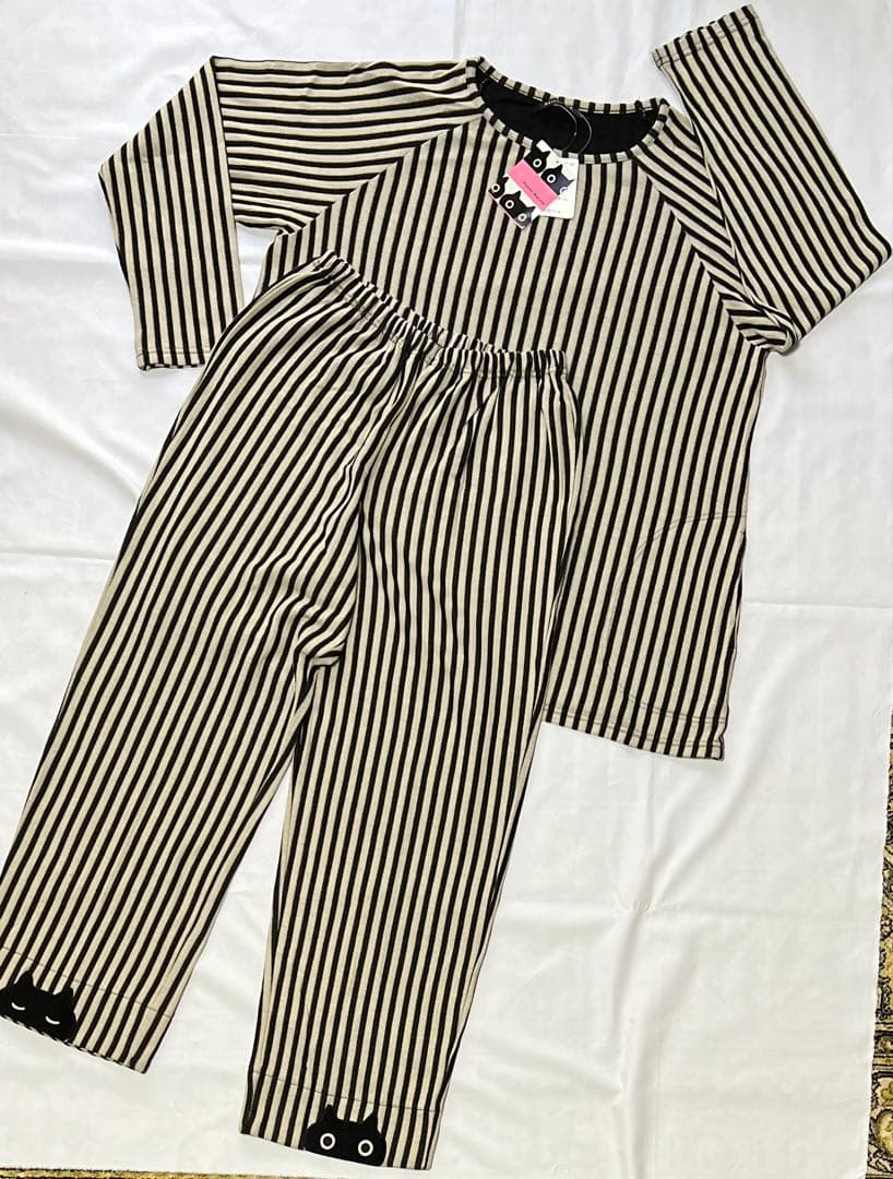 ワコールマタノアツコ　パジャマ　長袖長ズボン　サイズＬ　【新品タグ付き】 WACOAL（ワコール） レディースパジャマ マタノアツコ長袖長パンツ