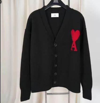 AMI PARIS 黒 ニットカーディガン ハート刺繍 M21 - メルカリ